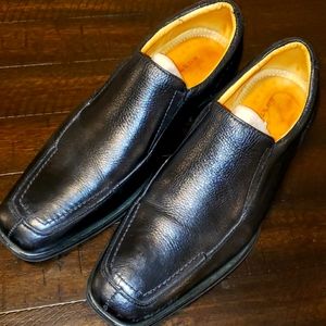 Bostonian Bolton Free Slip On